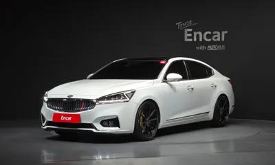 Kia K7 · 2018 год