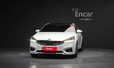 Kia K7 2018, 82975 км, за 9712.59 USD