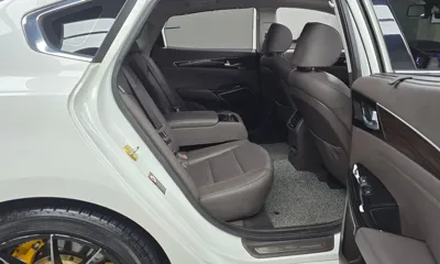 Kia K7 2018, 82975 км, за 9712.59 USD - фото 12