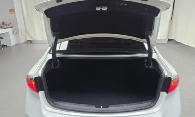 Kia K7 2018, 82975 км, за 9712.59 USD - фото 20