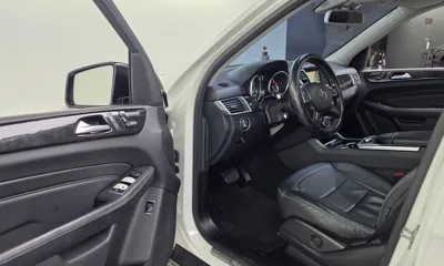 Mercedes-Benz M-Class