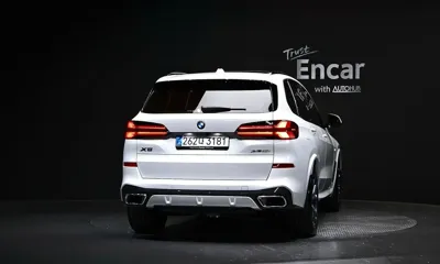BMW X5 2025, 4087 км, за 81107.53 USD