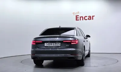 Audi A4 2019, 85936 км, за 12465.54 USD