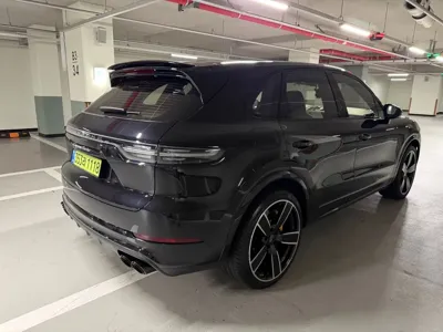 Porsche Cayenne 2020, 77200 км, за 72220.03 USD