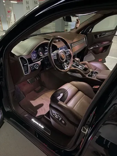 Porsche Cayenne 2020, 77200 км, за 72220.03 USD - фото 7