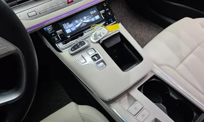 Hyundai Grandeur 2023, 75635 км, за 17133.56 USD - фото 9