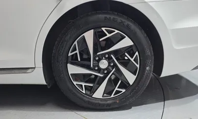 Hyundai Grandeur 2023, 75635 км, за 17133.56 USD - фото 21