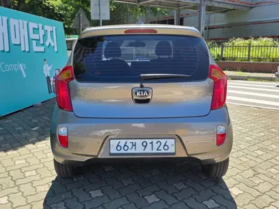 Kia Morning 2013, 105346 км, за 1945.1 USD