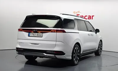 Kia Canival 2023, 60900 км, за 21946.08 USD