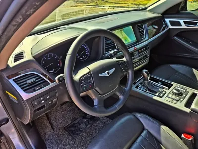 Hyundai Genesis 2016, 209965 км, за 4398.06 USD - фото 9