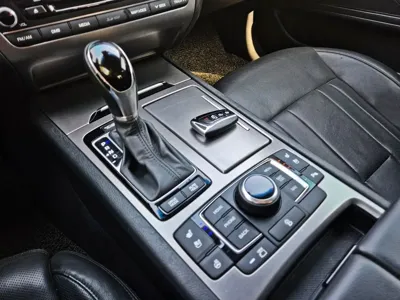 Hyundai Genesis 2016, 209965 км, за 4398.06 USD - фото 13
