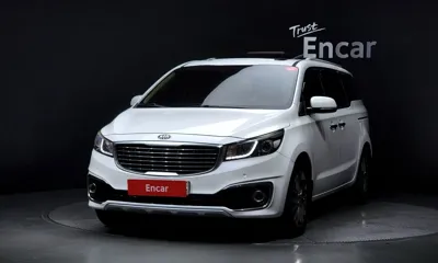 Kia Canival · 2015 год