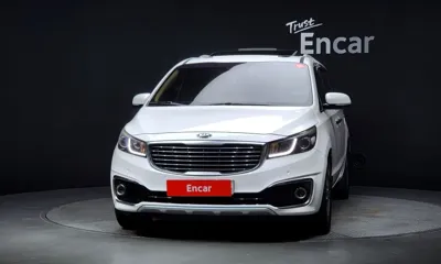 Kia Canival 2015, 177810 км, за 5912.92 USD