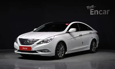 Hyundai Sonata · 2013 год