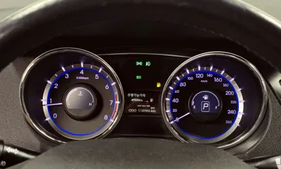 Hyundai Sonata 2013, 115986 км, за 3640.38 USD - фото 8