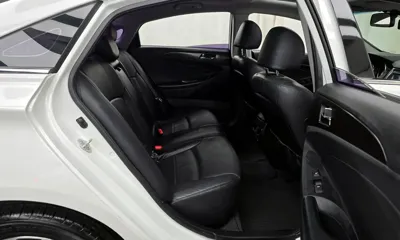 Hyundai Sonata 2013, 115986 км, за 3640.38 USD - фото 12