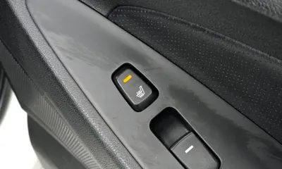 Hyundai Sonata 2013, 115986 км, за 3640.38 USD - фото 19