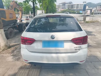 Volkswagen Gran Lavida 2017, 110300 км, за 7269 USD