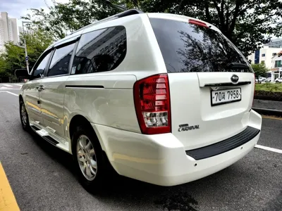 Kia Canival 2011, 121030 км, за 3216.49 USD - фото 6