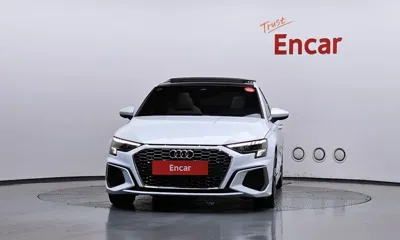 Audi A3 2023, 46589 км, за 16576.73 USD