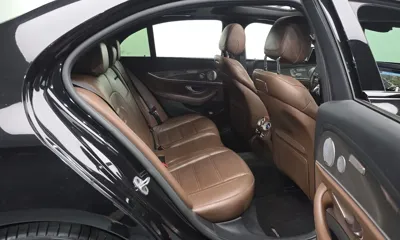 Mercedes-Benz E-Class 2019, 127427 км, за 24937.64 USD - фото 11