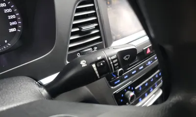 Hyundai Sonata 2015, 65595 км, за 5407.17 USD - фото 19