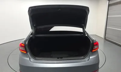 Hyundai Sonata 2015, 65595 км, за 5407.17 USD - фото 20