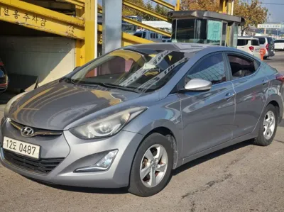 Hyundai Avante · 2014 год