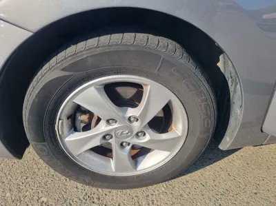 Hyundai Avante 2014, 215919 км, за 2275.24 USD