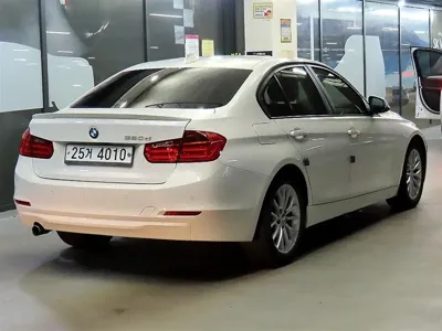 BMW 3-Series 2012, 161131 км, за 3635.65 USD