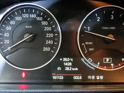 BMW 3-Series 2012, 161131 км, за 3635.65 USD - фото 8