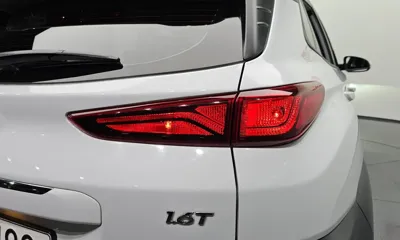 Hyundai Kona 2019, 67434 км, за 7752.45 USD - фото 23