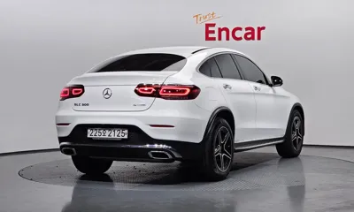 Mercedes-Benz GLC-Class 2020, 62013 км, за 26308.85 USD