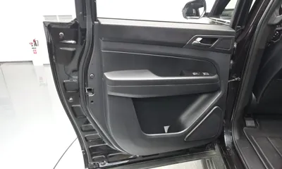 KG_Mobility_Ssangyong Rexton 2023, 38740 км, за 16865.27 USD - фото 25
