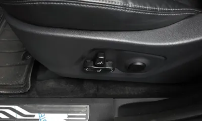 KG_Mobility_Ssangyong Rexton 2023, 38740 км, за 16865.27 USD - фото 32