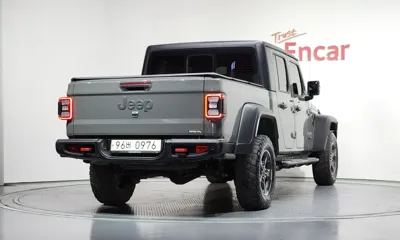 Jeep Gladiator 2021, 92225 км, за 23376.95 USD