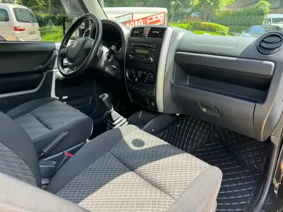 Suzuki Jimny 2018, 57000 км, за 12217.9 USD - фото 8