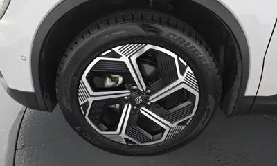 Renault-KoreaSamsung QM6 2025, 9724 км, за 17692.72 USD