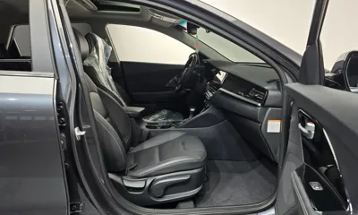 Kia Niro 2021, 31024 км, за 14667.99 USD - фото 11