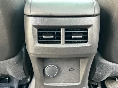 Cadillac CT5 2022, 60000 км, за 21453.38 USD - фото 28