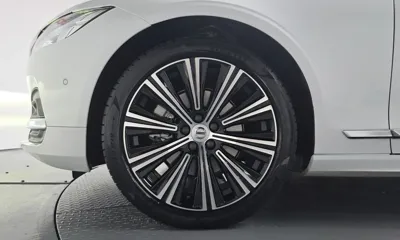 Volvo S90 2023, 40856 км, за 27035.98 USD