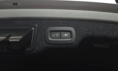 Volvo S90 2023, 40856 км, за 27035.98 USD - фото 32