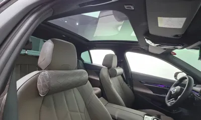 BMW 5-Series 2025, 11701 км, за 43958.25 USD - фото 20