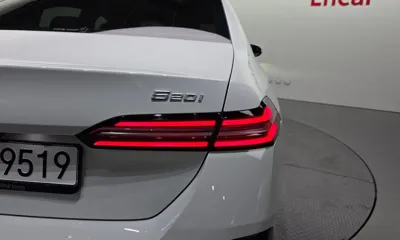 BMW 5-Series 2025, 11701 км, за 43958.25 USD - фото 23
