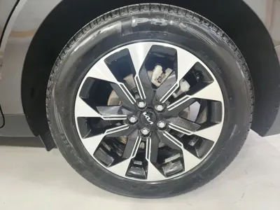 Kia Canival 2023, 58231 км, за 19364.58 USD