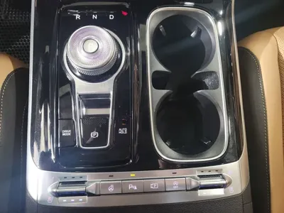 Kia Canival 2023, 58231 км, за 19364.58 USD - фото 8