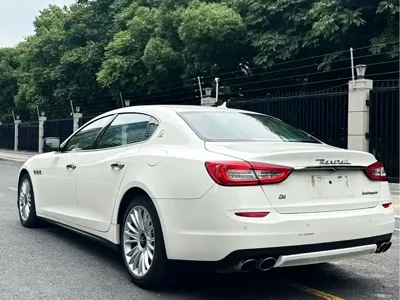 Maserati Quattroporte