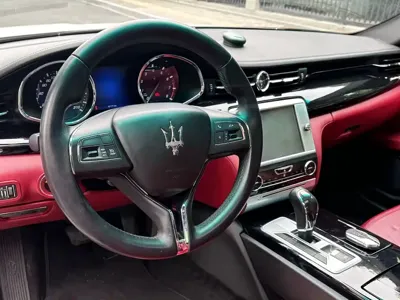 Maserati Quattroporte