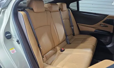 Lexus ES 2019, 36268 км, за 26913.48 USD - фото 12