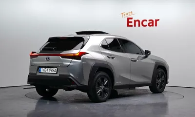 Lexus UX 2022, 83358 км, за 19867.53 USD